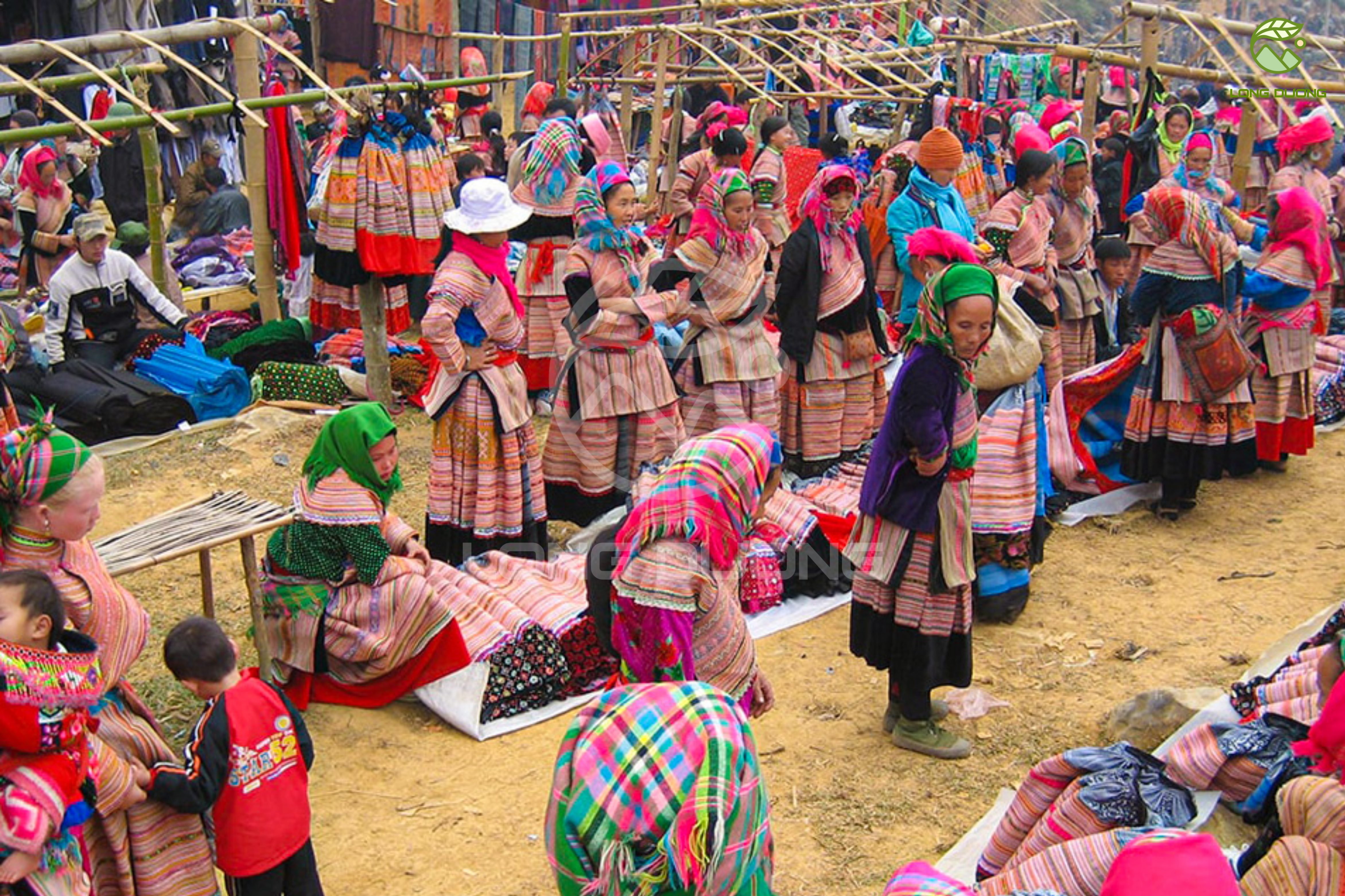 chợ phiên Tây Bắc
